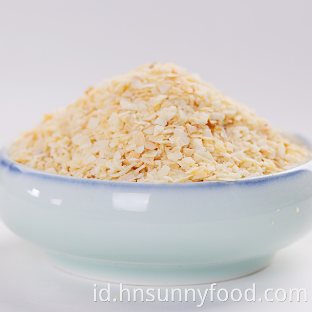 Bawang putih iklan cincang 8-16 mesh AD Garlic Minced 8-16 Mesh